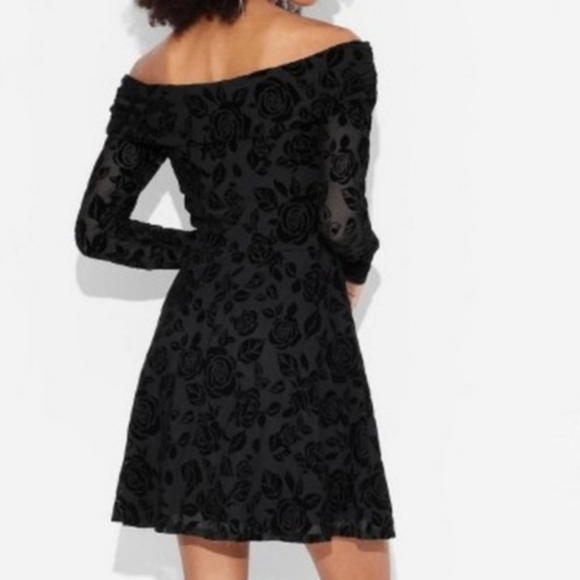 Wild Fable Black Floral embossed burn out velvet off shoulder mini Dress small - Picture 3 of 9